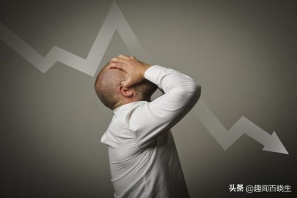 女人梦见包丢了又找回来了（原来暗示着这个）.