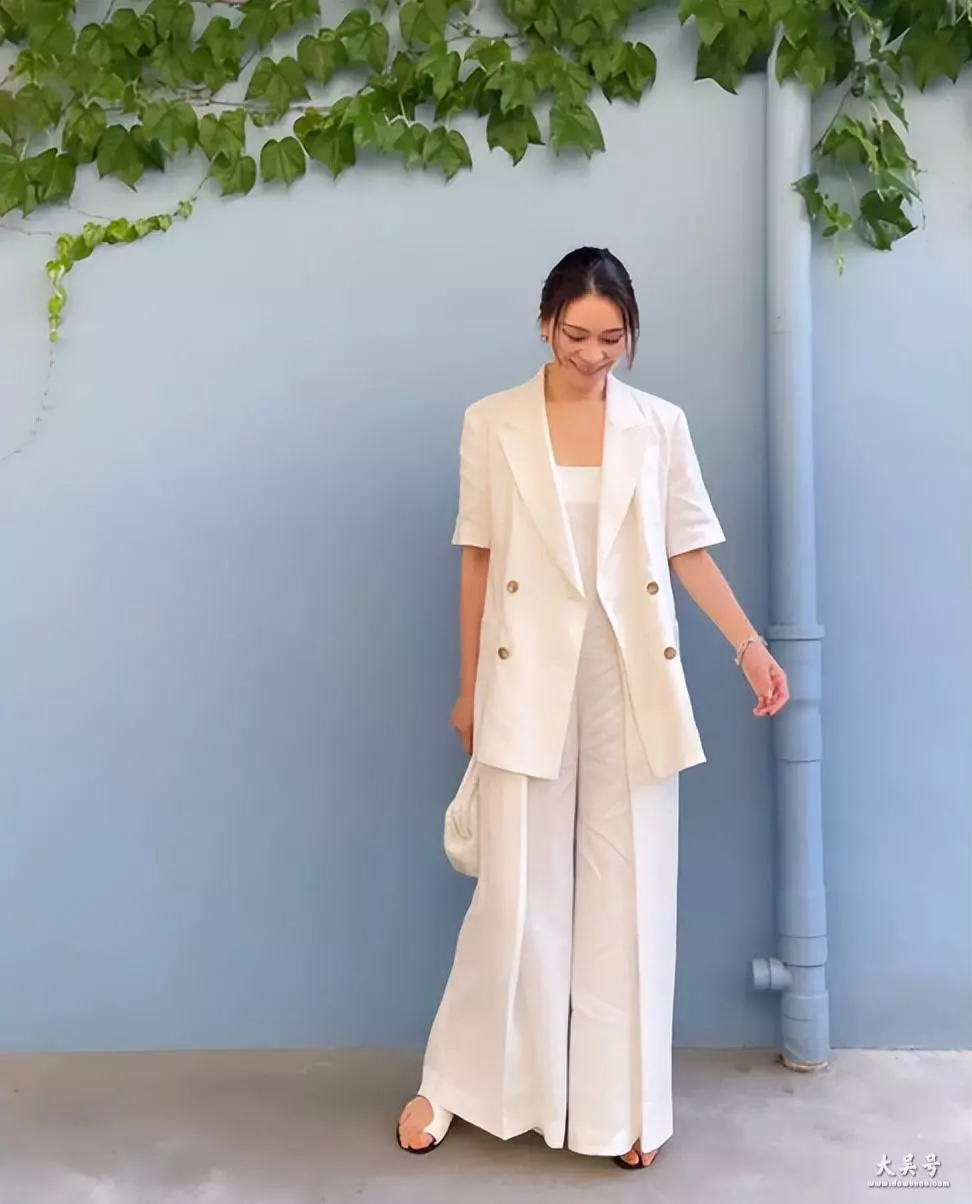 五十多岁胖女人穿衣如何搭配