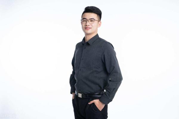 微信卖护肤品赚钱吗（用私域流量卖化妆品）.