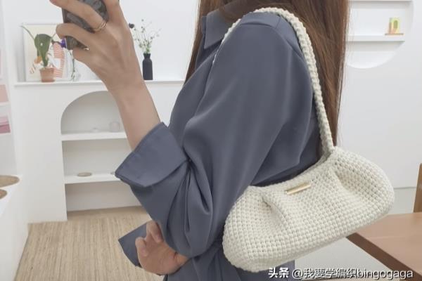 21厘米的包包会不会很小（褶皱腋下包教程）.