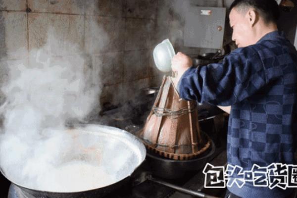紫色的包头菜叫什么（包头这家独具特色的川菜馆）.