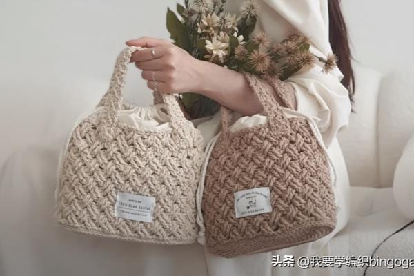 包包配衣服的技巧（搭配衣服时尚又好看）.