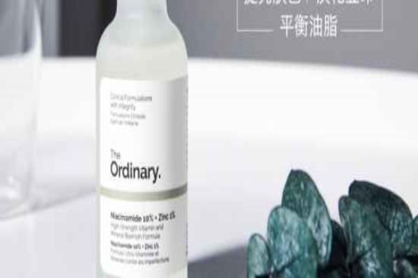 美白护肤品用了反黑怎么回事（烟酰胺越用越黑怎么回事）.