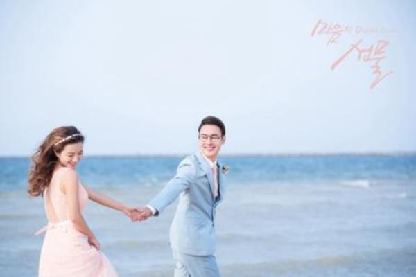 游艇上拍照发朋友圈说说（海南前十名游艇旅拍婚纱照图片）