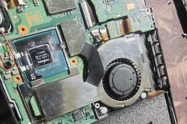 switch金属卡扣会伤滑轨吗.