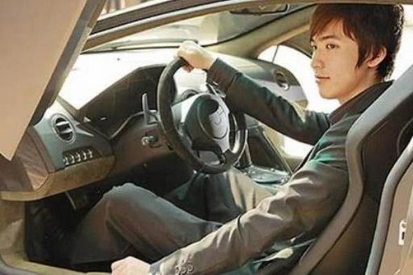 兰博基尼雷文顿上市时间.