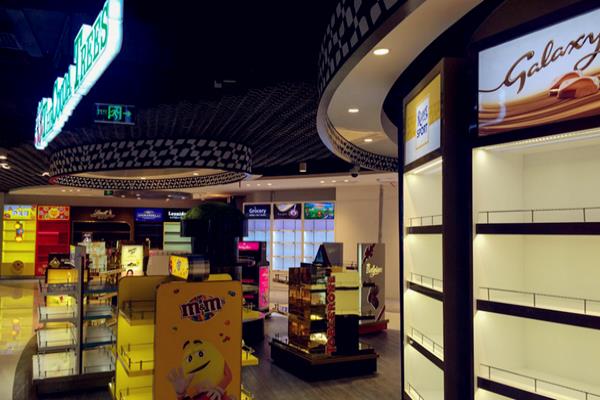 曹家渡中服免税店lamer有吗.