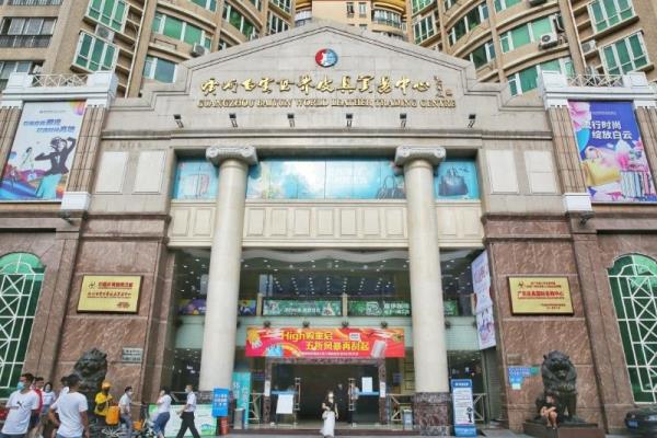 广州三元里包包批发市场现在生意还好做吗.
