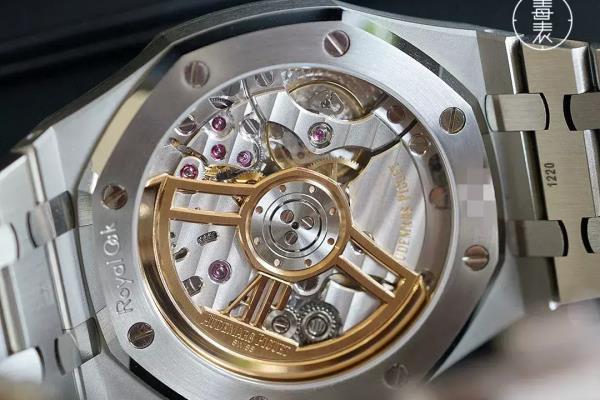 爱彼15500和15400哪个好.