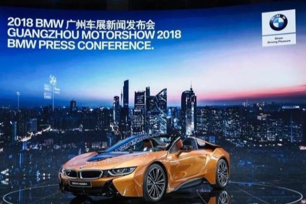 宝马跑车敞篷2020款i8价格.