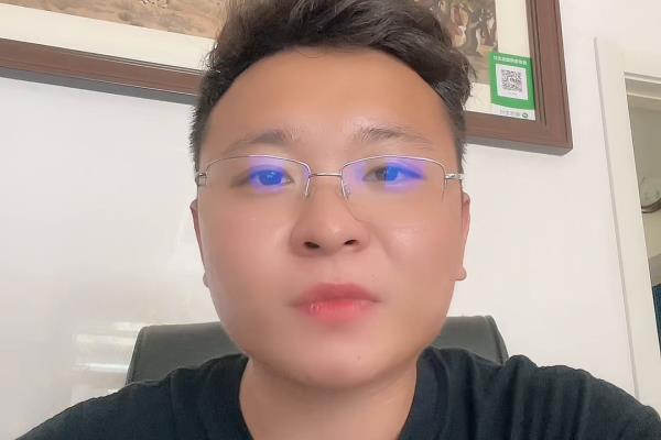 跑网约车用纯电还是混动.