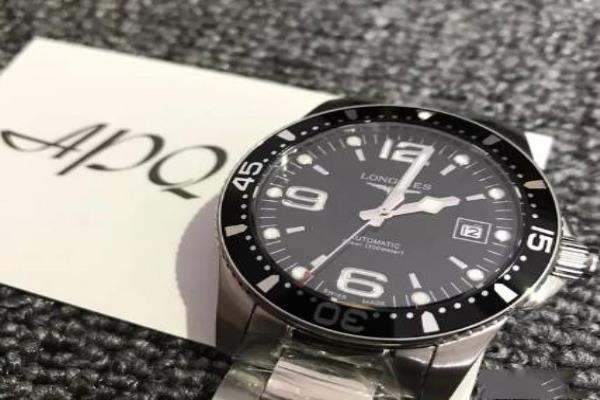 泰格豪雅f1和浪琴康卡斯怎么选.