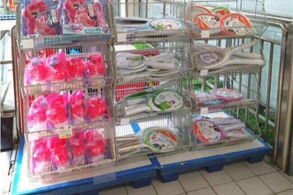 化妆品陈列图片大全.