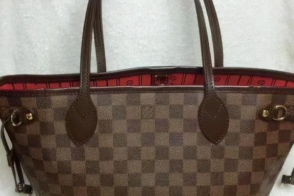 lv neverfull内里颜色哪个经典.