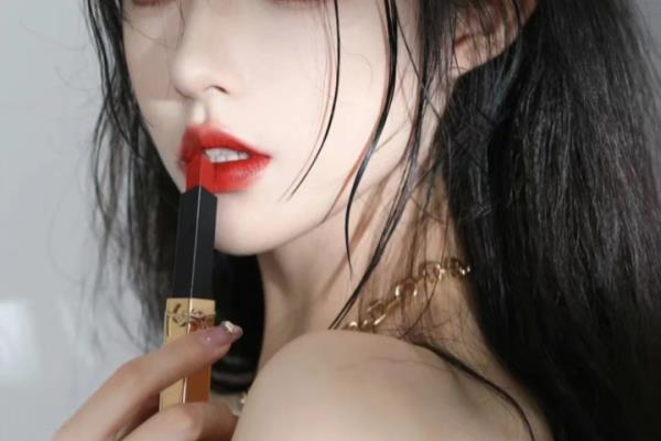 圣罗兰银管口红最火的色号是什么.