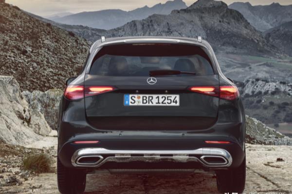 glc轿跑suv2023款价格.