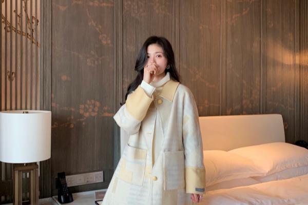 衣服怎么搭配比较好看.
