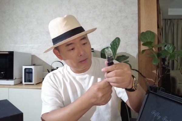 宝珀怎么确认手表与保卡是一致的.