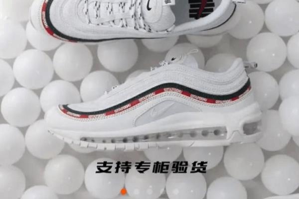 查鞋子是不是正品怎么查.