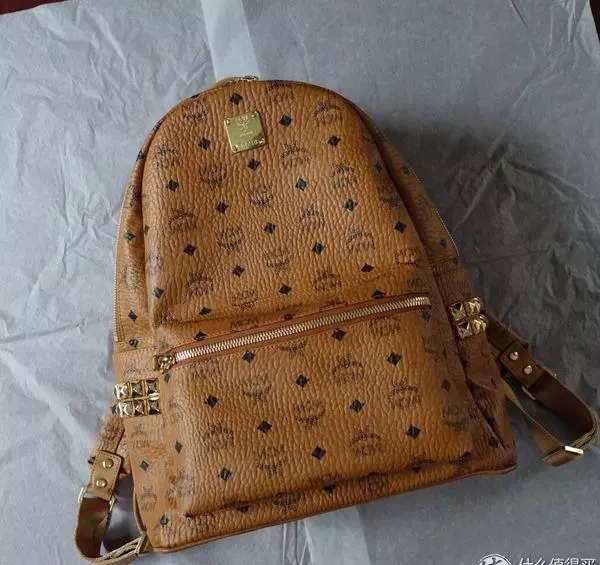 mcm包尺寸买大的好还是小的好(15)