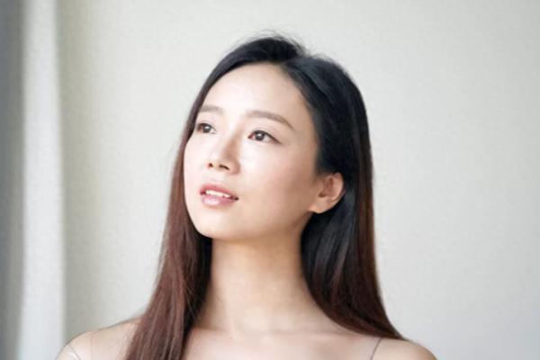 赫莲娜精华水和什么一起用效果好.