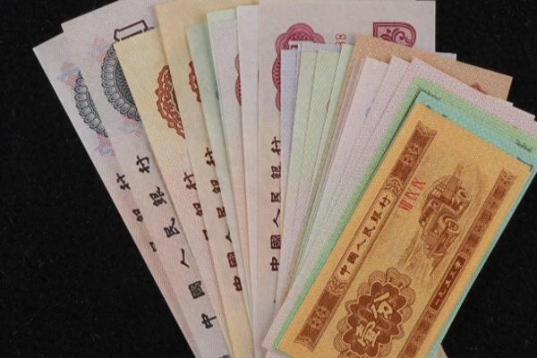5000蒙古包的拍卖价格.