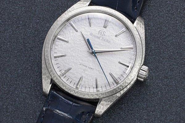 冠蓝狮9s65和9r65哪个机芯好