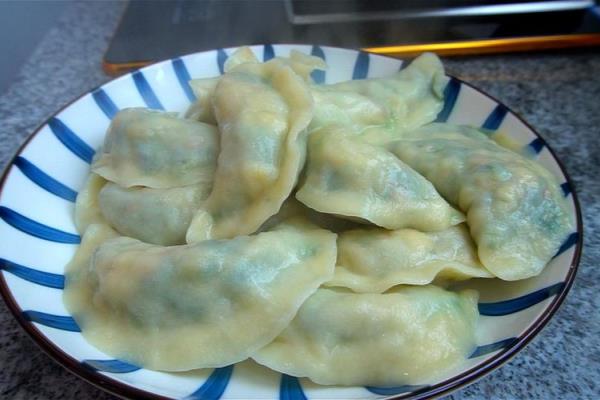 菠菜和什么一起做馅好吃.