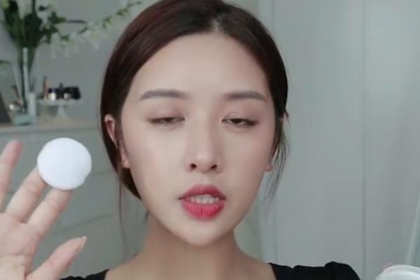 为什么悦诗风吟散粉没有白色盒子