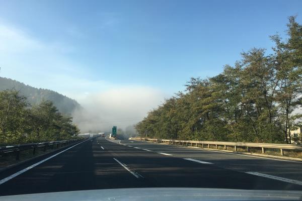 天窗和天幕哪个更实用