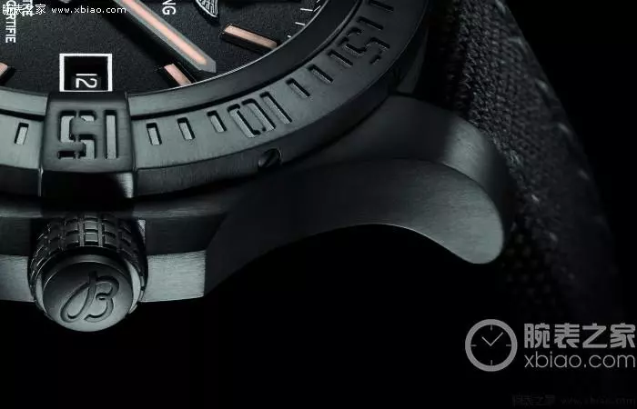 百年灵黑鸟侦察机有没有数字款的(4)