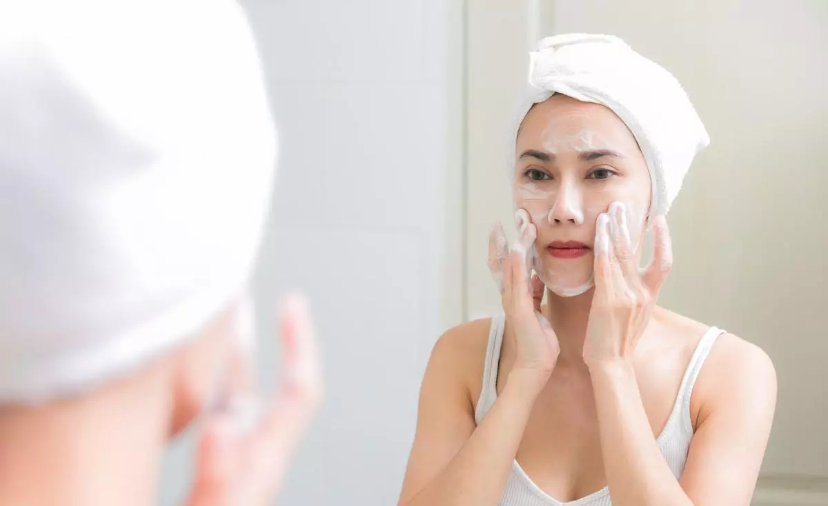 爽肤水开封了10个月还能用吗(3)