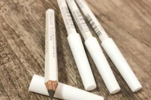 资生堂aqualabel有酒精吗.