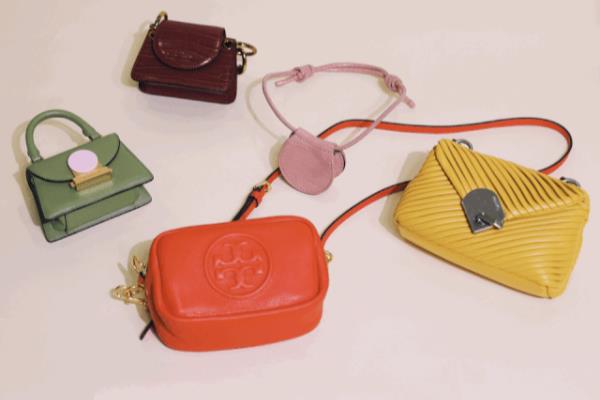 goyard信封包可以装手机吗.