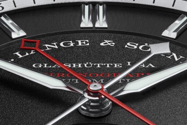 江诗丹顿4000u跟4010u选哪个.