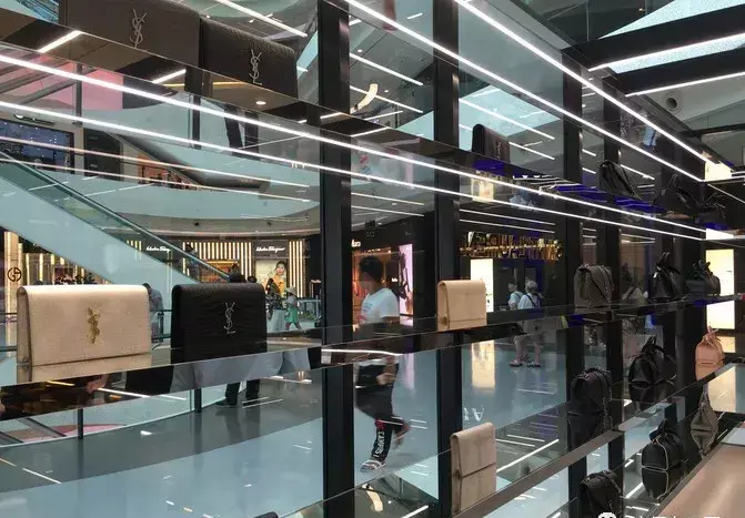 三亚国际免税城mcm包包在哪个区(42)