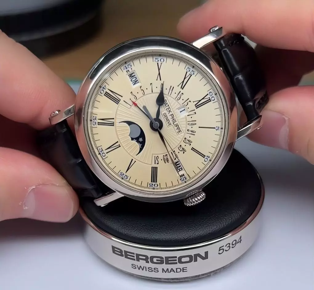 百达翡丽5159国内的价格多少(2)