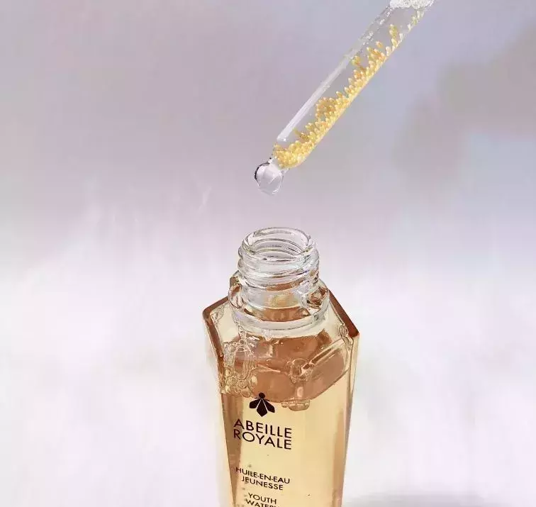 用了cpb玫瑰精油还要用精华吗(20)