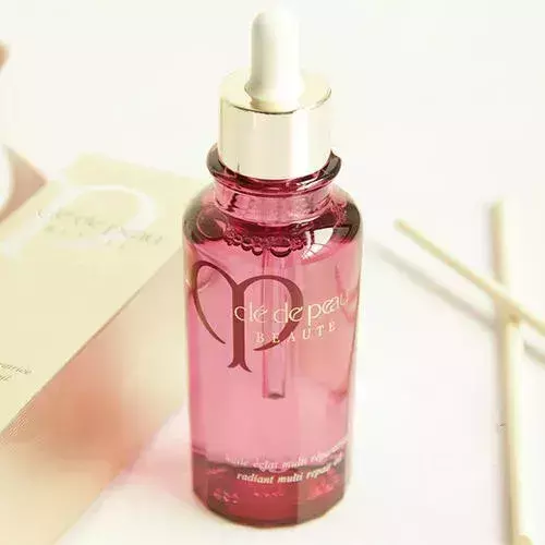 用了cpb玫瑰精油还要用精华吗(21)