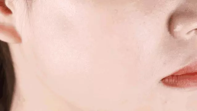 用了cpb玫瑰精油还要用精华吗(4)