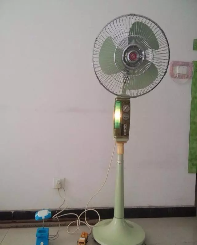 70年代百浪多手表价格(17)