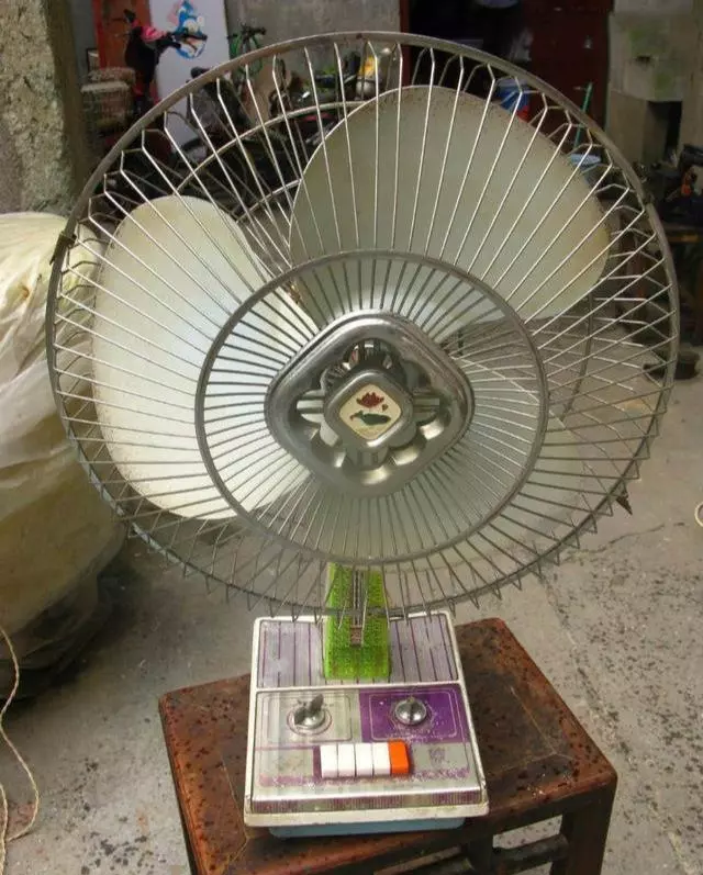 70年代百浪多手表价格(32)