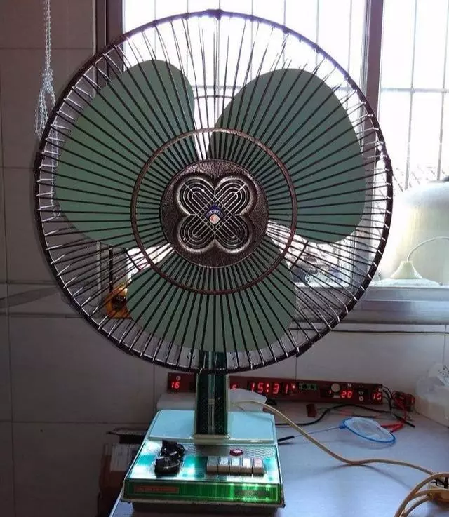 70年代百浪多手表价格(36)