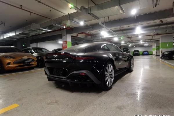 阿斯顿马丁04款coupe价格