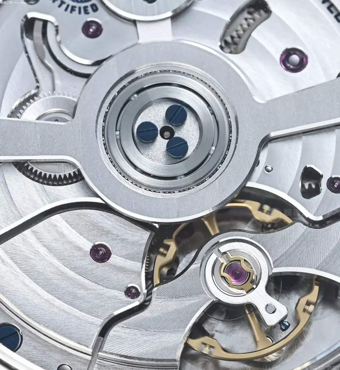 百达翡丽星空腕表入围日内瓦钟表大奖吗(19)