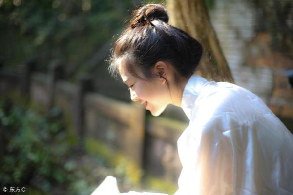 女生亲吻男生下半身会怎么样