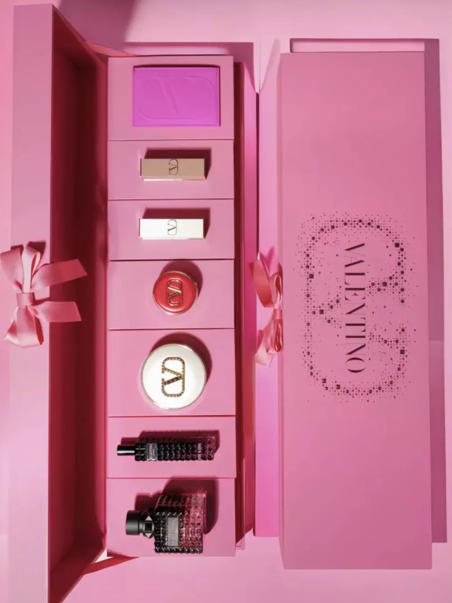 华伦天奴气垫不同颜色盒子的区别(14)