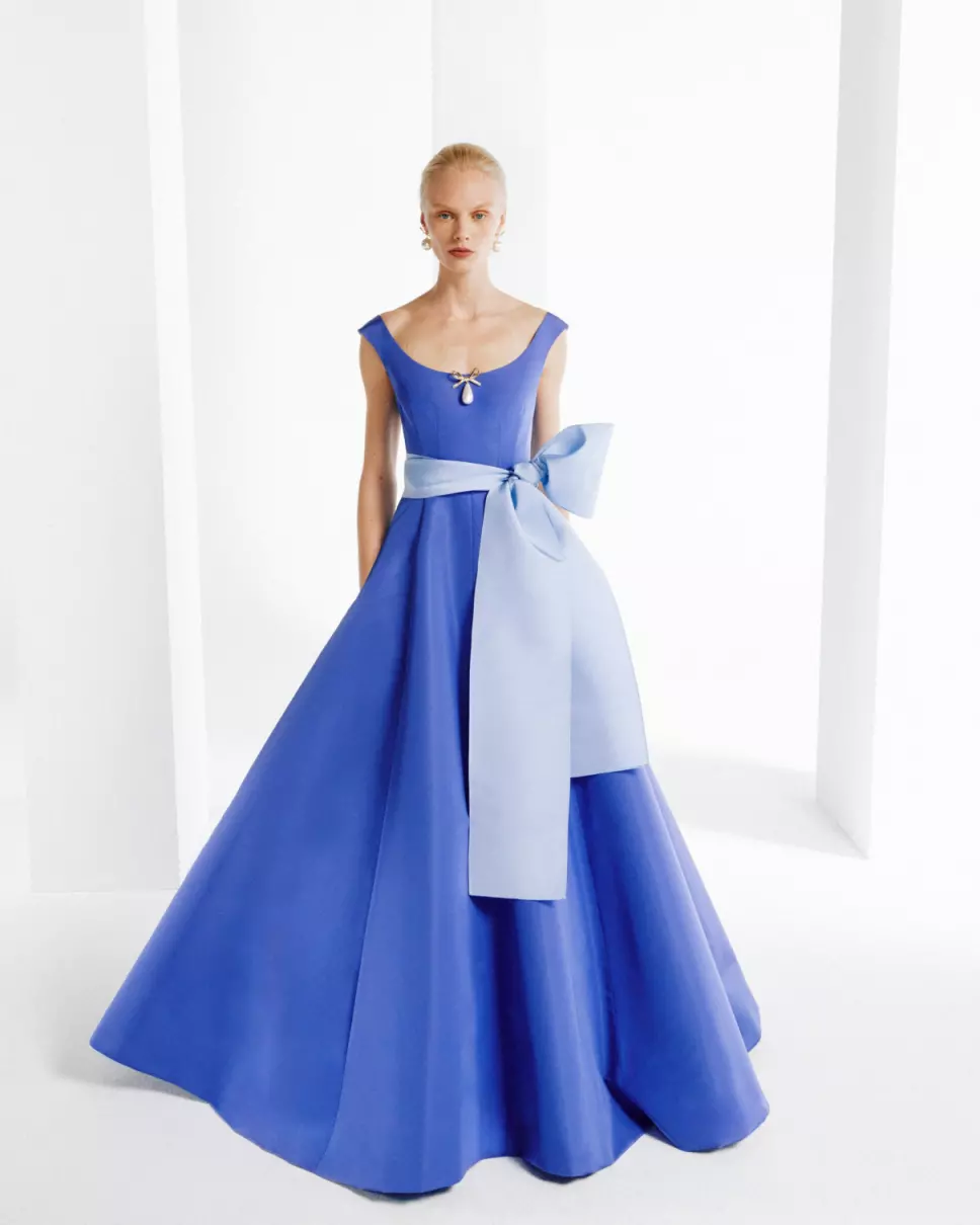 华伦天奴气垫不同颜色盒子的区别(6)