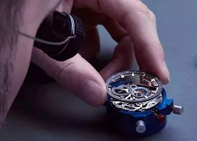 浪琴手表多久保养一次(10)