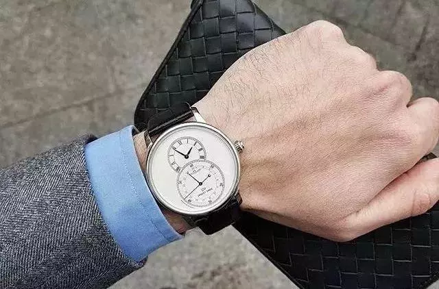 浪琴手表多久保养一次(6)